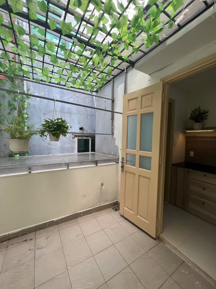 Phòng cho thuê đường Lạc Long Quân, Tân Bình - Giờ giấc tự do, không chung chủ!