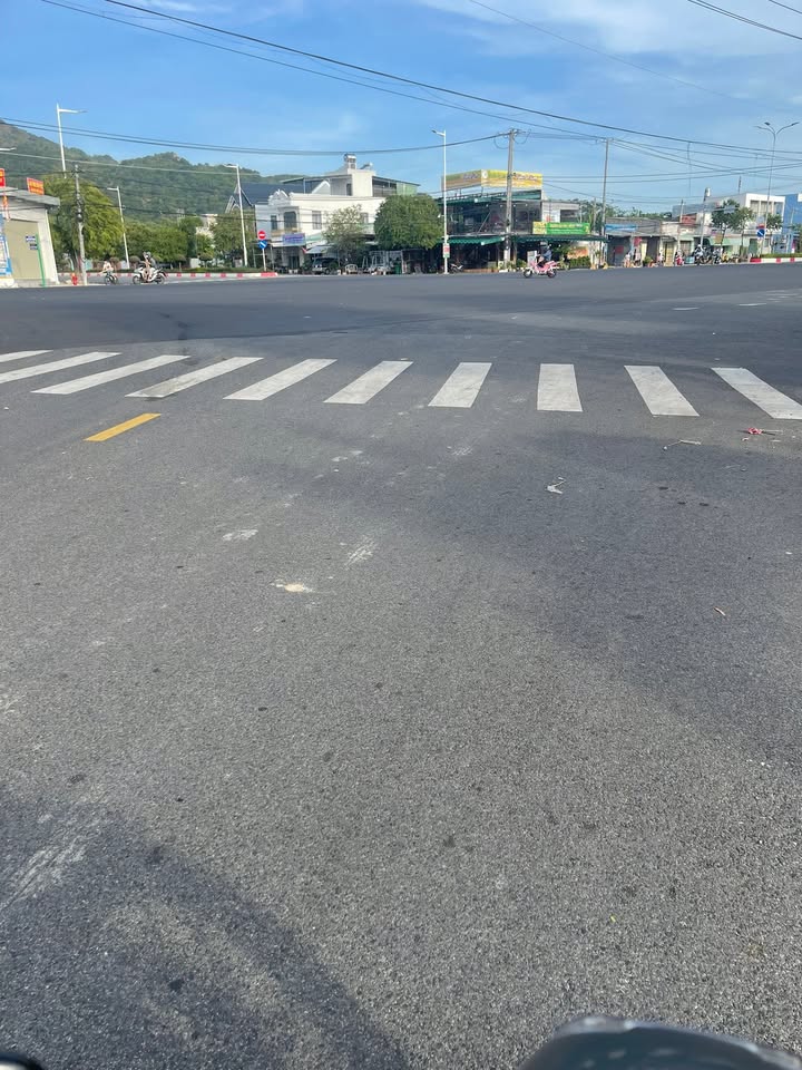 Đất biển Long Hải 181m² giá 6 tỷ - Cơ hội đầu tư nhà nghỉ lý tưởng!