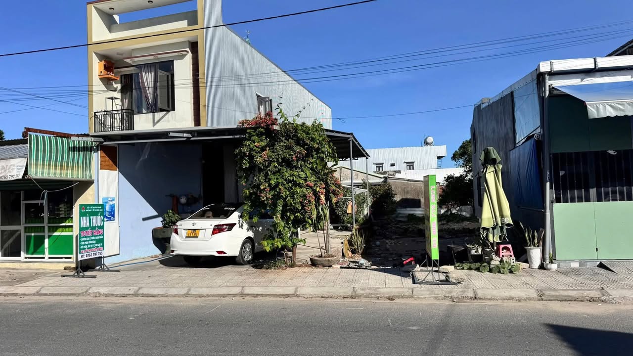 FrontHouse mặt tiền Võ Như Hưng Điện Nam Trung 110m² giá 2.6 tỷ - Vị trí đắc địa để kinh doanh!