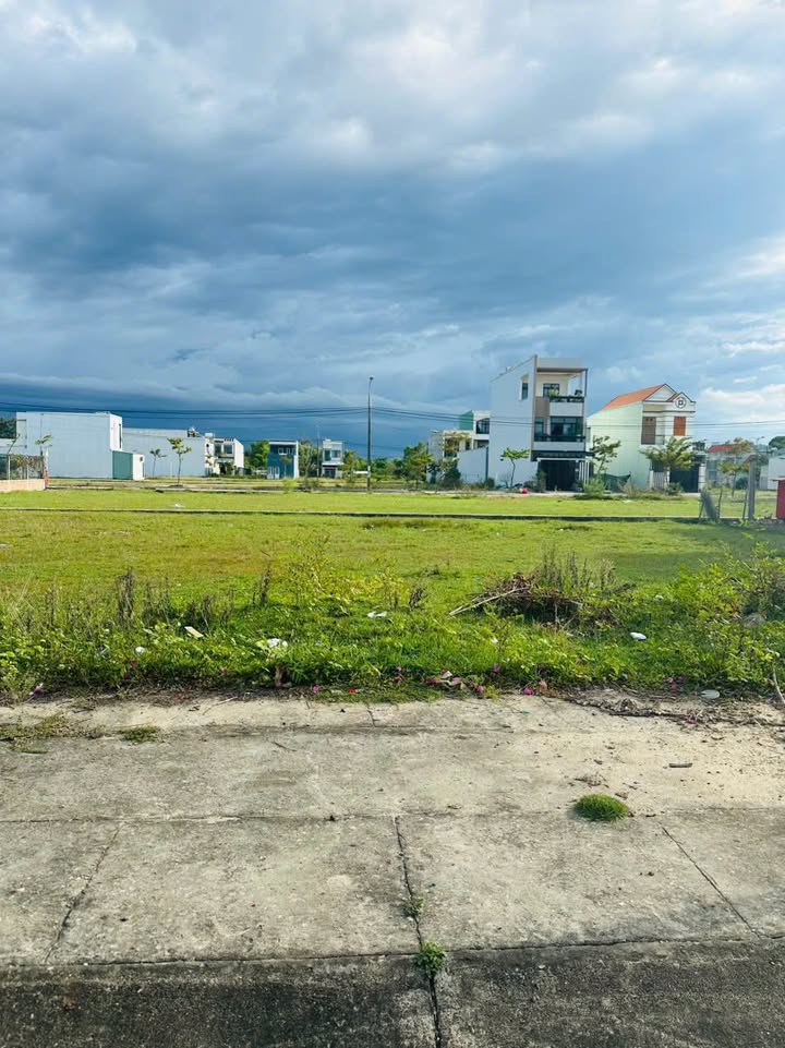 Đất nền KDC 270 Tam Phú 100m² giá 800 triệu - Bán gấp chính chủ!