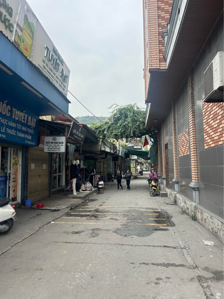 Đất Cẩm Sơn, Cẩm Phả 134m² chỉ 1.34 tỷ - Hướng Nam, ô tô vào tận nơi!