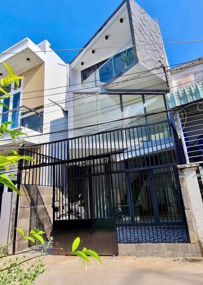 Nhà bán hẻm đường Trần Nam Phú, Cần Thơ 82m² giá 3.499 tỷ - Nhà mới đẹp, chính chủ!