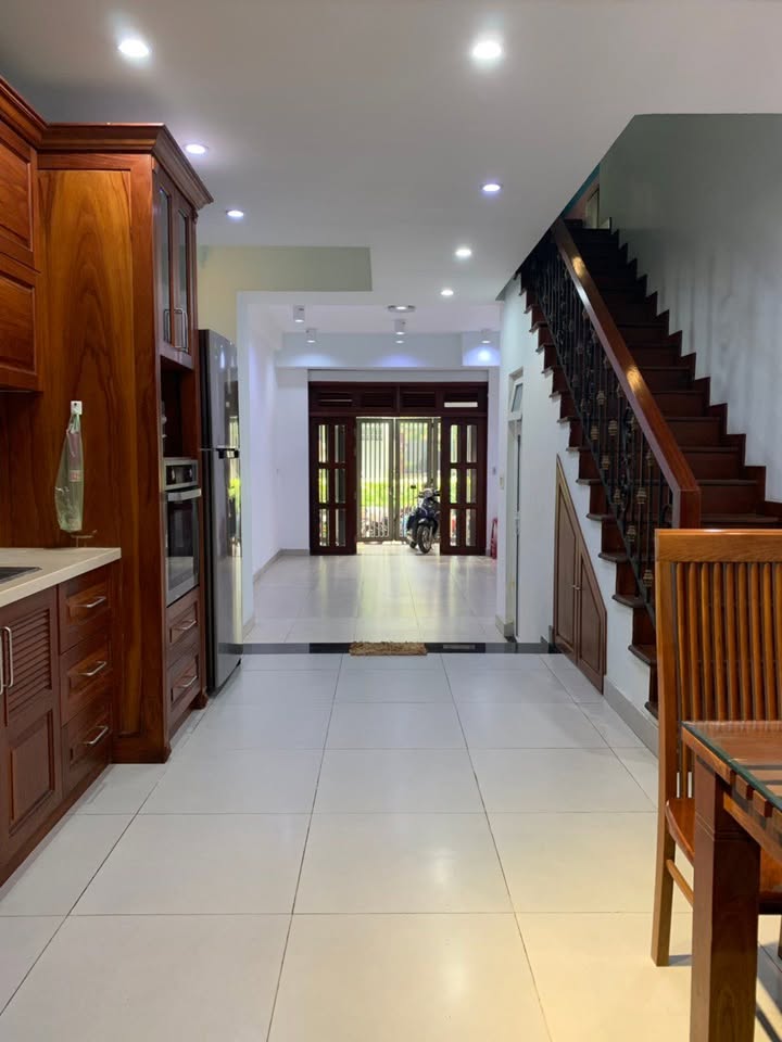 Nhà phố Đặng Thùy Trâm, Bình Thạnh 80m² giá 10 tỷ - Sổ hồng riêng, hoàn công đầy đủ!