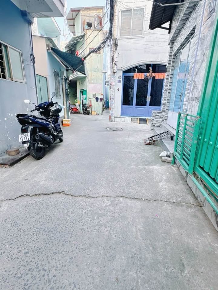 Nhà phố Trần Xuân Soạn, Tân Hưng, Quận 7, 43.7m² giá 5.7 tỷ - Chính chủ, hoàn công đầy đủ!