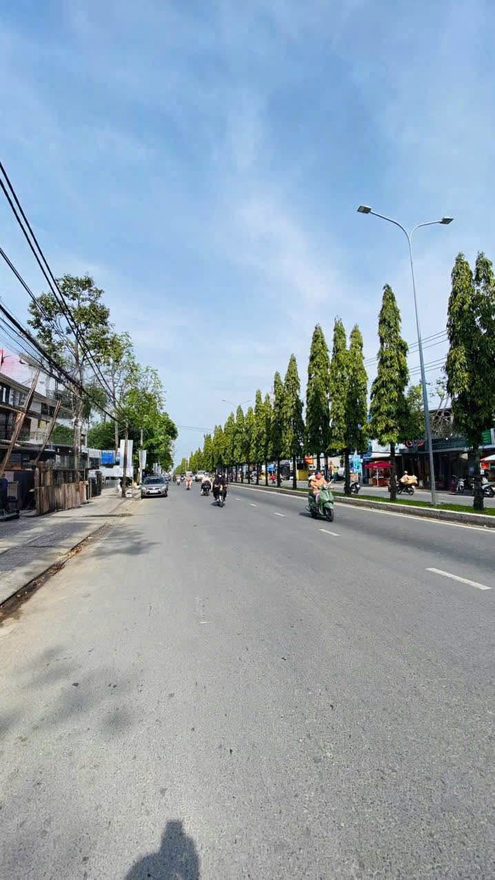 Nhà mặt tiền Nguyễn Văn Cừ, Cần Thơ 141m² giá 23 triệu - Phù hợp kinh doanh đa ngành