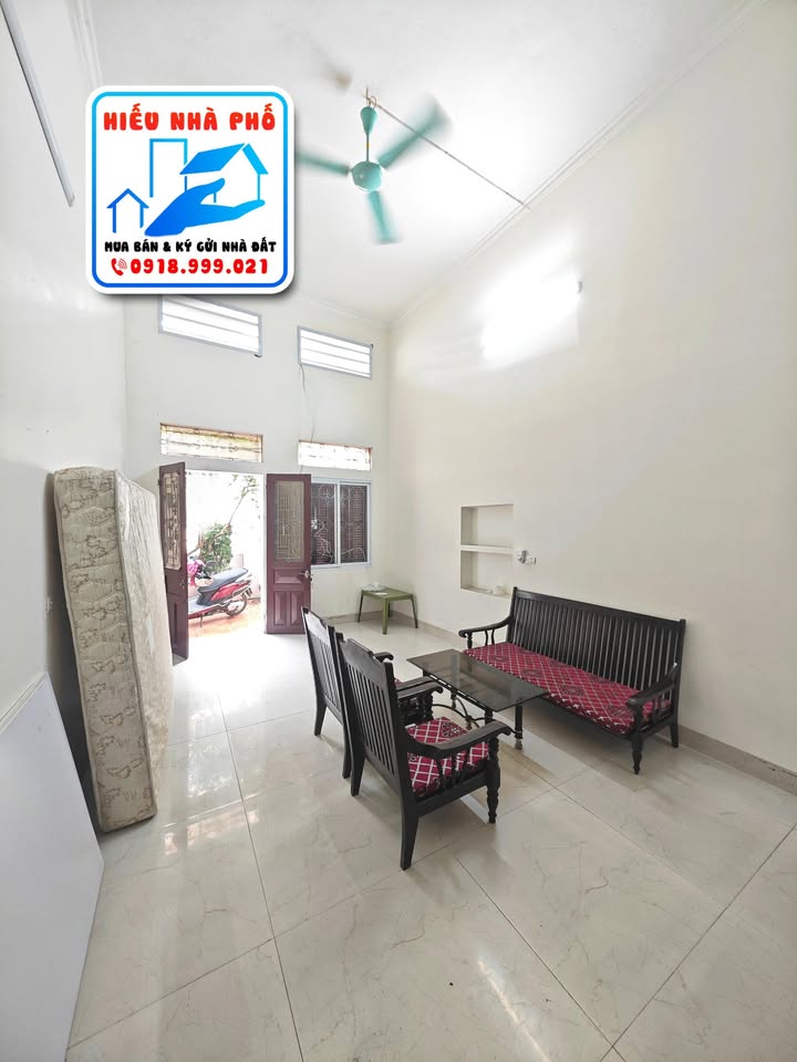 Nhà cho thuê ngõ Thánh Thiên, P. Trần Phú 70m² giá 4.5 triệu - Vị trí trung tâm tiện ích đầy đủ!