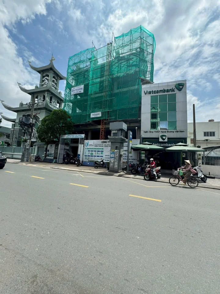 FrontHouse mặt tiền Lê Văn Sỹ, Phú Nhuận 174m² giá 60 tỷ - Giảm giá nhanh chóng!