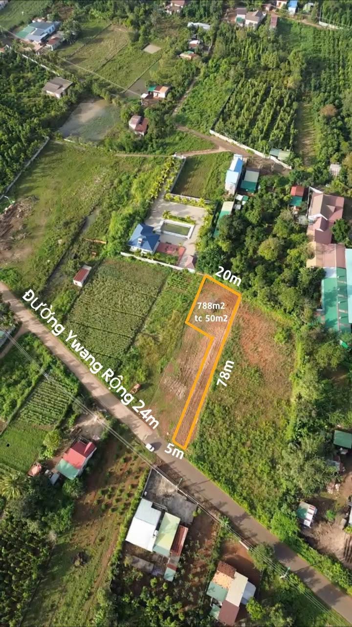 Đất nền 800m² mặt tiền Y Wang, phường Ea Kao - Giá 1.659 tỷ, cơ hội đầu tư tốt!