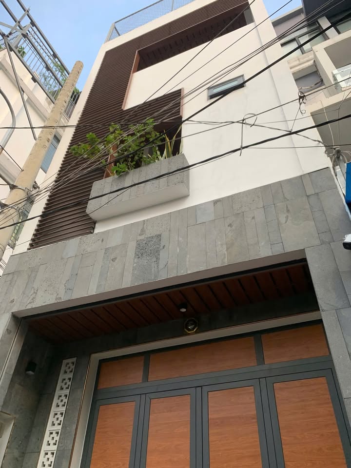 Nhà phố Lý Phục Man Quận 7 79.3m² giá 9.6 tỷ - Khu an ninh, sổ hồng riêng!