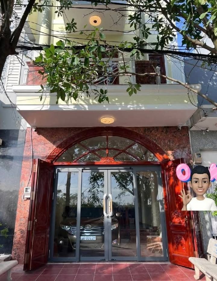 Nhà mặt tiền kinh doanh Phạm Hữu Lầu, Quận 7, 93m² giá 17,3 tỷ - Sẵn sàng vào ở ngay!