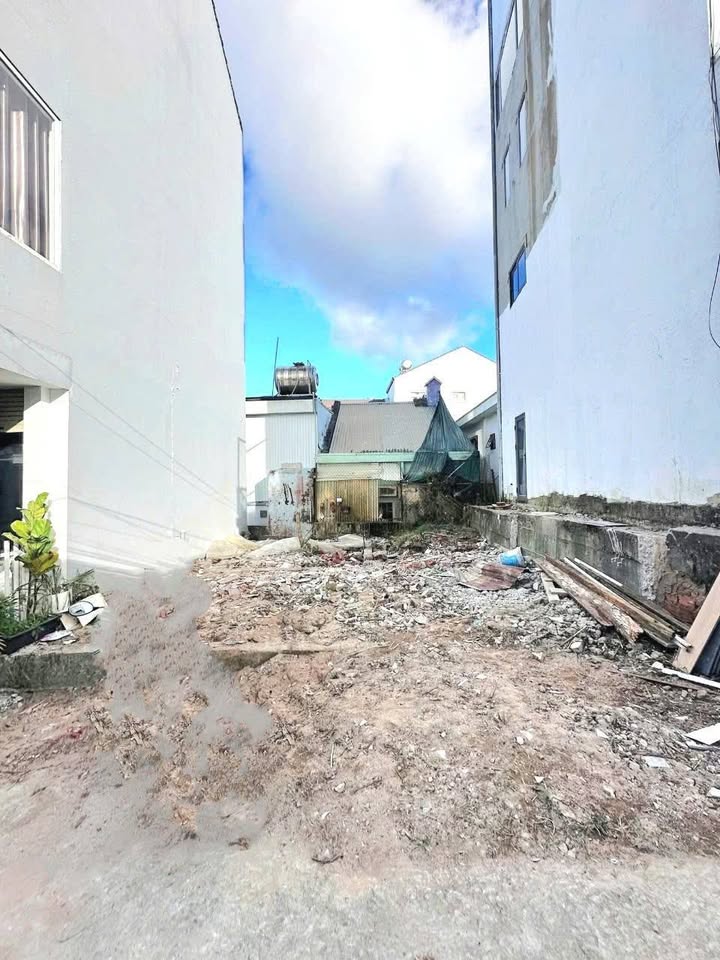Đất sổ riêng 64m² đường Lê Hồng Phong, Đà Lạt - Giá chỉ 4 tỷ!
