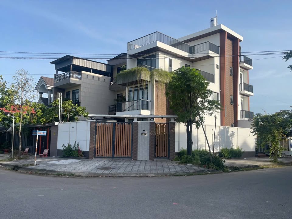 Biệt thự đơn lập 268m² góc 2 mặt tiền đường số 9, Cần Thơ - 19.9 tỷ - Chính chủ bán gấp!