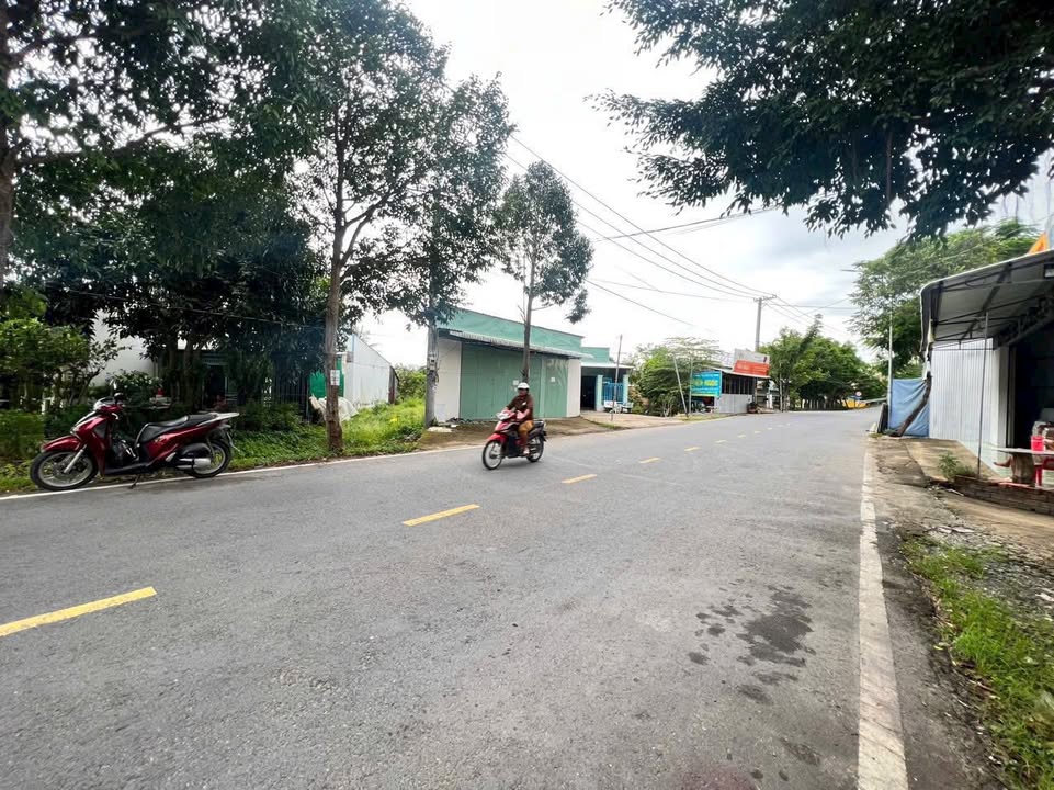 Đất thổ cư mặt tiền Trương Vĩnh Nguyên, Cái Răng, 150m² chỉ 2.4 tỷ - Sổ đỏ chính chủ!