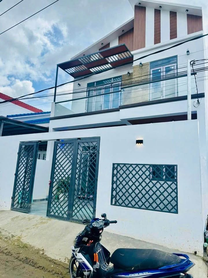 Nhà 2 tầng mới tại Diên Sơn, Diên Khánh 73,6m² giá 2.39 tỷ - Thiết kế hiện đại, full nội thất!