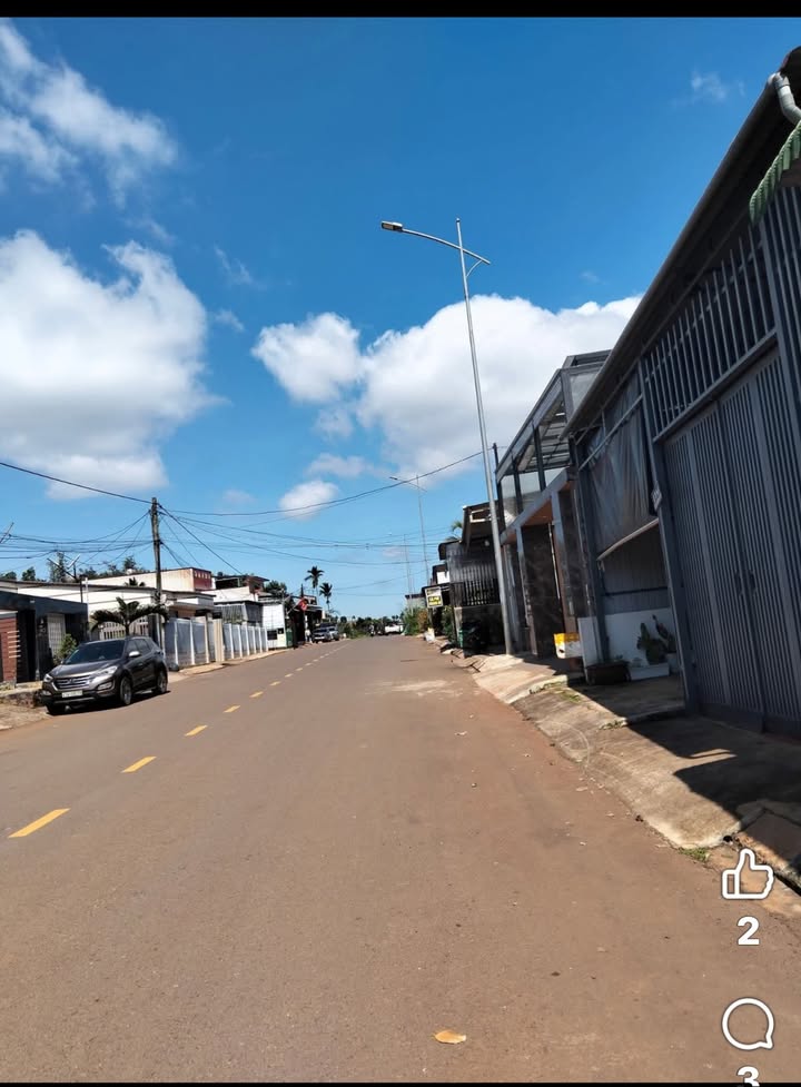 Bán lô FrontHouse 150m² mặt tiền Nguyễn Chí Thanh - Kinh doanh sầm uất!