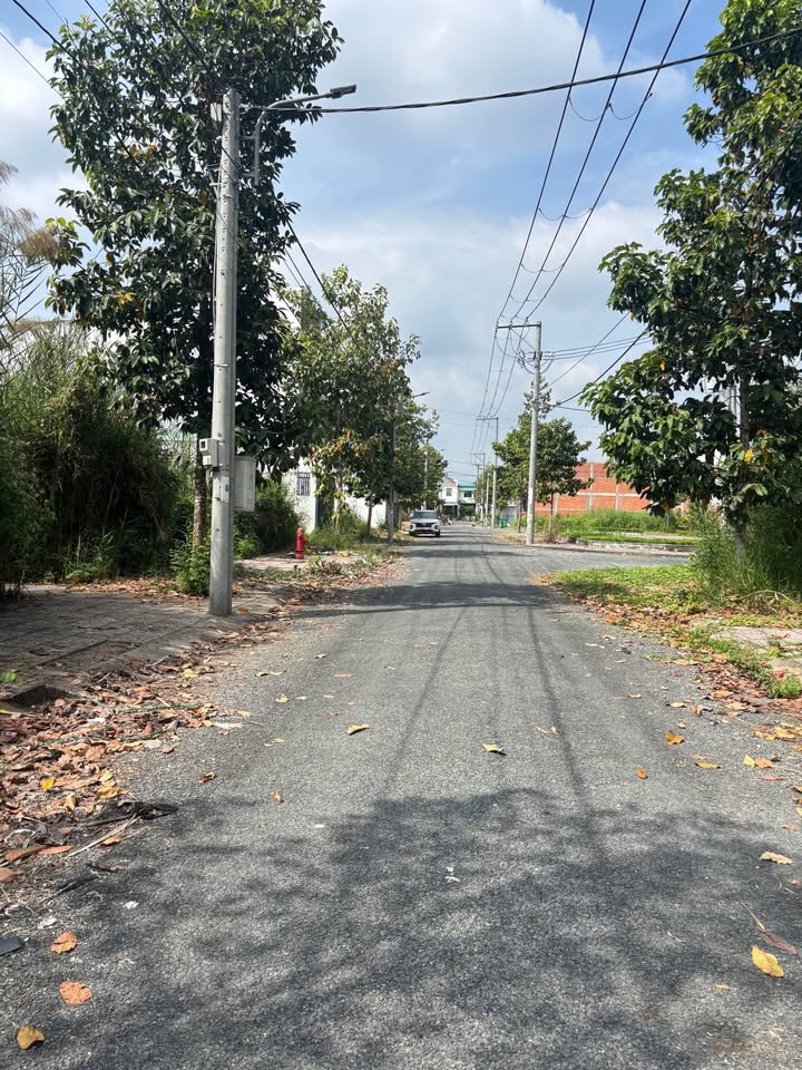 Đất nền đẹp đường Phan Văn Đáng, Vĩnh Long 110m² - Giá 1.47 tỷ, pháp lý rõ ràng!