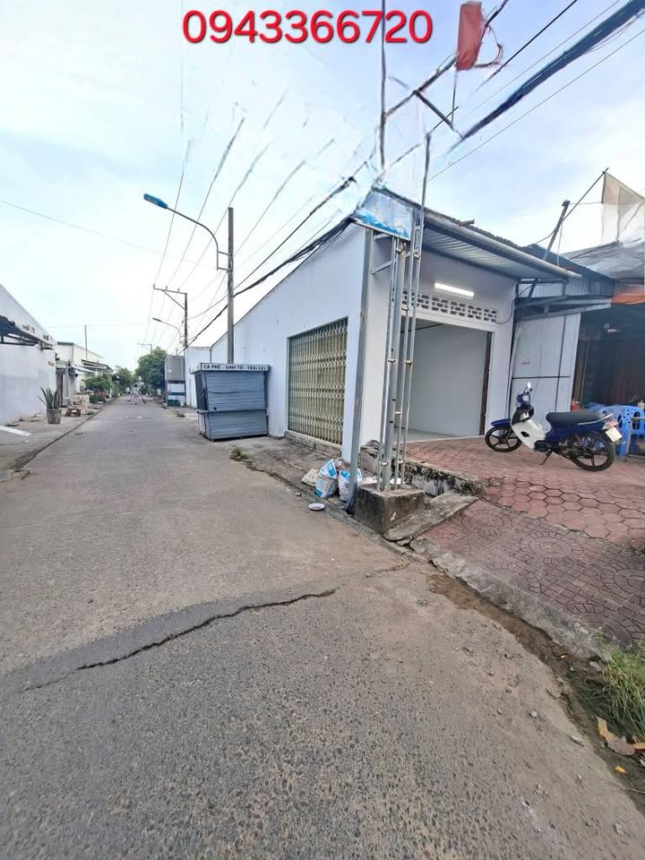 Nhà cho thuê góc 2 Mặt Tiền Phường 8 Cà Mau 100m² - Kinh doanh mọi ngành nghề!