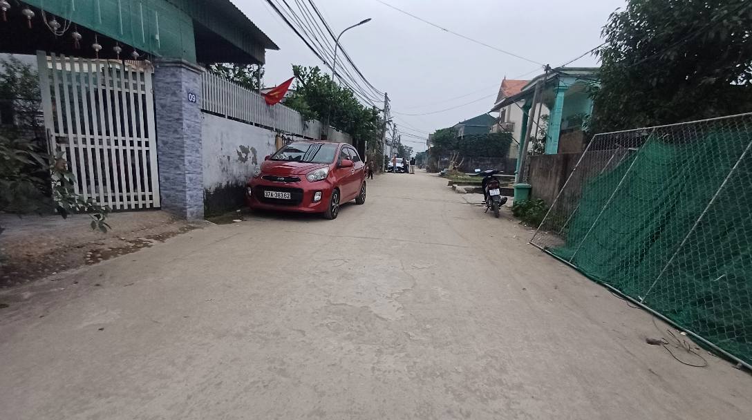 Đất mặt đường Chính Đích, Hưng Chính, 85.6m² chỉ 2.7 tỷ - Đầu tư sinh lời nhanh!