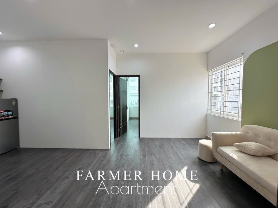 Căn hộ 2 phòng ngủ Nguyễn Khoái Quận 4 - Không gian rộng, vào ở ngay!