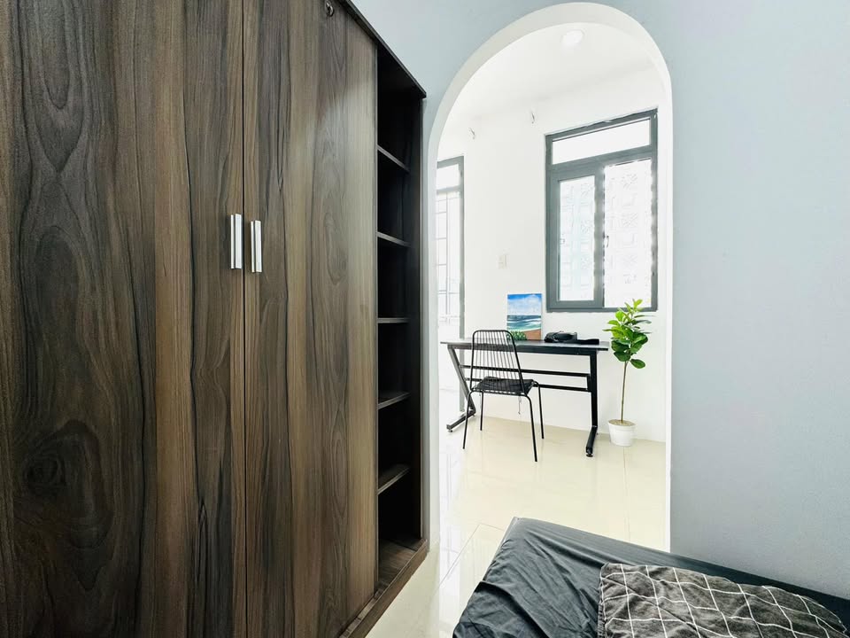 Căn hộ 1 phòng ngủ Phú Nhuận 30m² giá thương lượng - Full nội thất sang trọng!