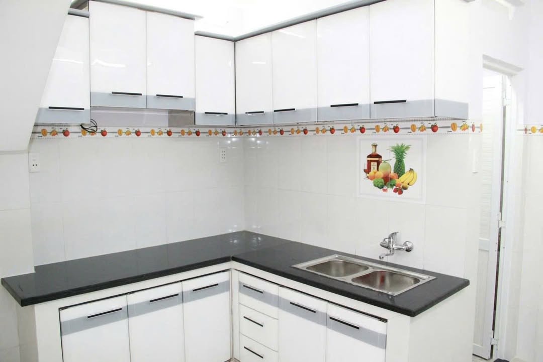 Nhà cho thuê Âu Cơ, Q11 - Diện tích 39m², Giá 15.5 triệu - Hẻm xe tải rộng rãi!