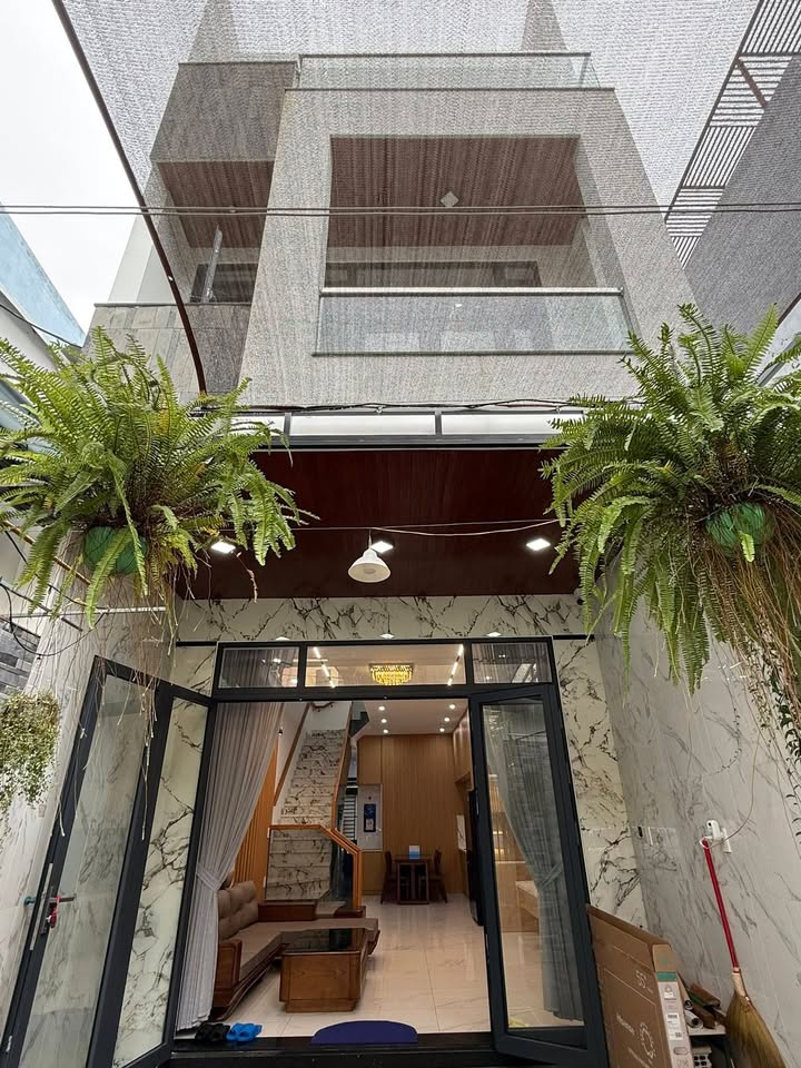 Nhà đẹp Hải Châu Đà Nẵng 90m² giá 10.6 tỷ - Sổ đỏ trao tay!