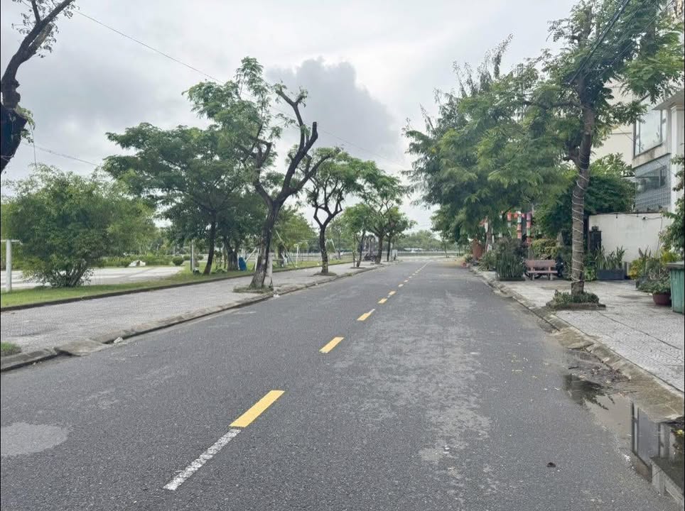 Đất nền Cẩm Hà Hội An 570m² giá 33.63 tỷ - Vị trí đắc địa bên hồ