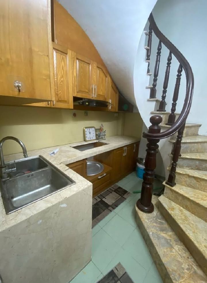 Nhà góc 5 tầng Thụy Khuê, Tây Hồ 21m² giá 7 tỷ - Gần Hồ Tây chỉ 150m!