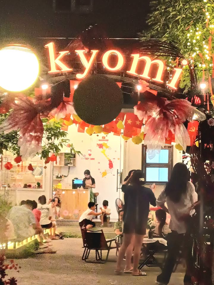 Sang nhượng Kyomi Cafe - Hoàng Văn Thụ, 221m² - Kinh doanh ngay lập tức!