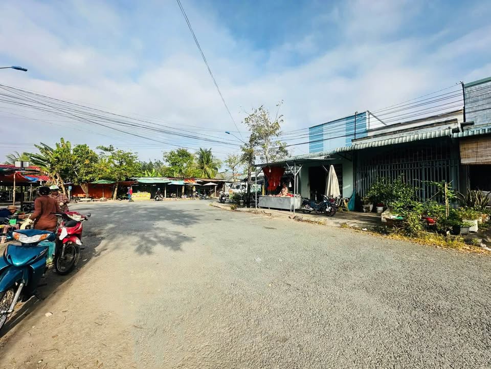 Nhà cấp 4 Đường Số 10, Tân Ngãi, Vĩnh Long 62,3m² - Kinh doanh thuận lợi!