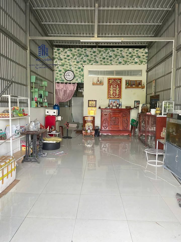 Nhà mặt tiền đường Lê Đức Thọ, Tân Xuyên, Cà Mau 119m² giá 1 tỷ - Cơ hội đầu tư tuyệt vời!