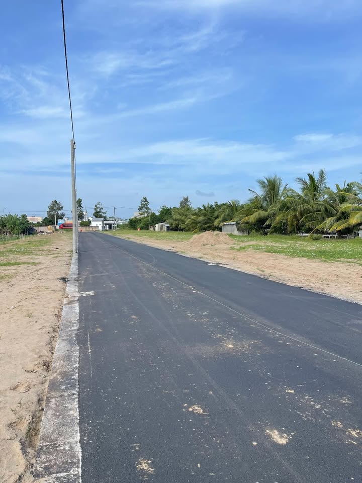 Đất thổ cư Càng Long 100m² giá 700 triệu - Mặt tiền nhựa 6m thuận lợi!