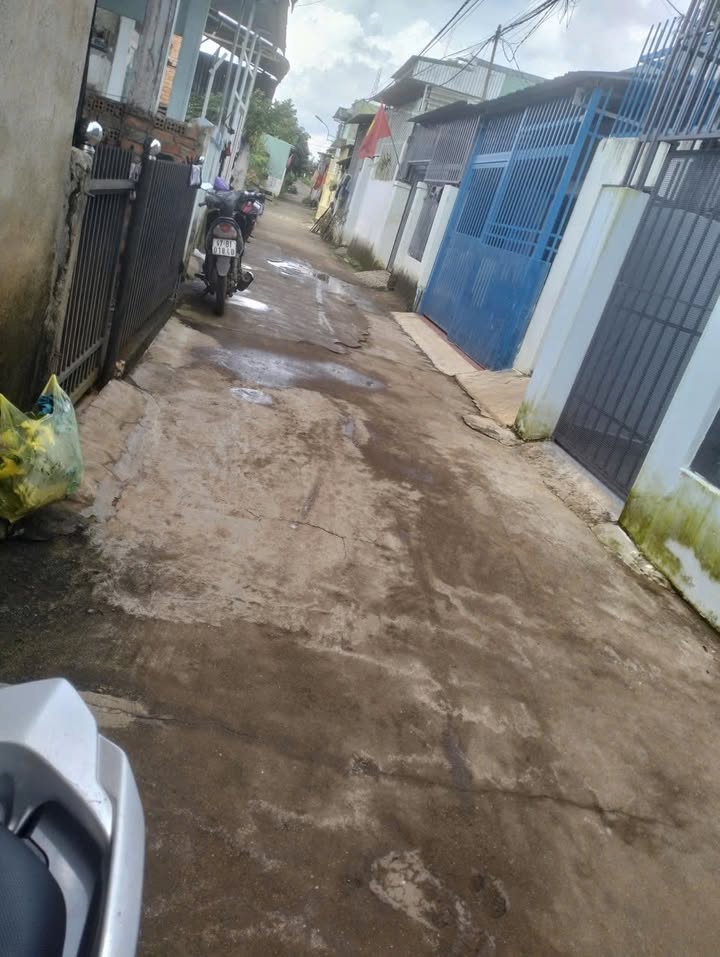 Nhà Tân Hòa Buôn Ma Thuột 66m² giá 1.29 tỷ - Căn duy nhất đối diện chợ đầu mối!