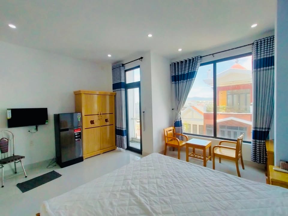 Căn hộ cho thuê view biển tại đường Vũ Quỳnh, Đà Nẵng - Diện tích 35m², đầy đủ nội thất!