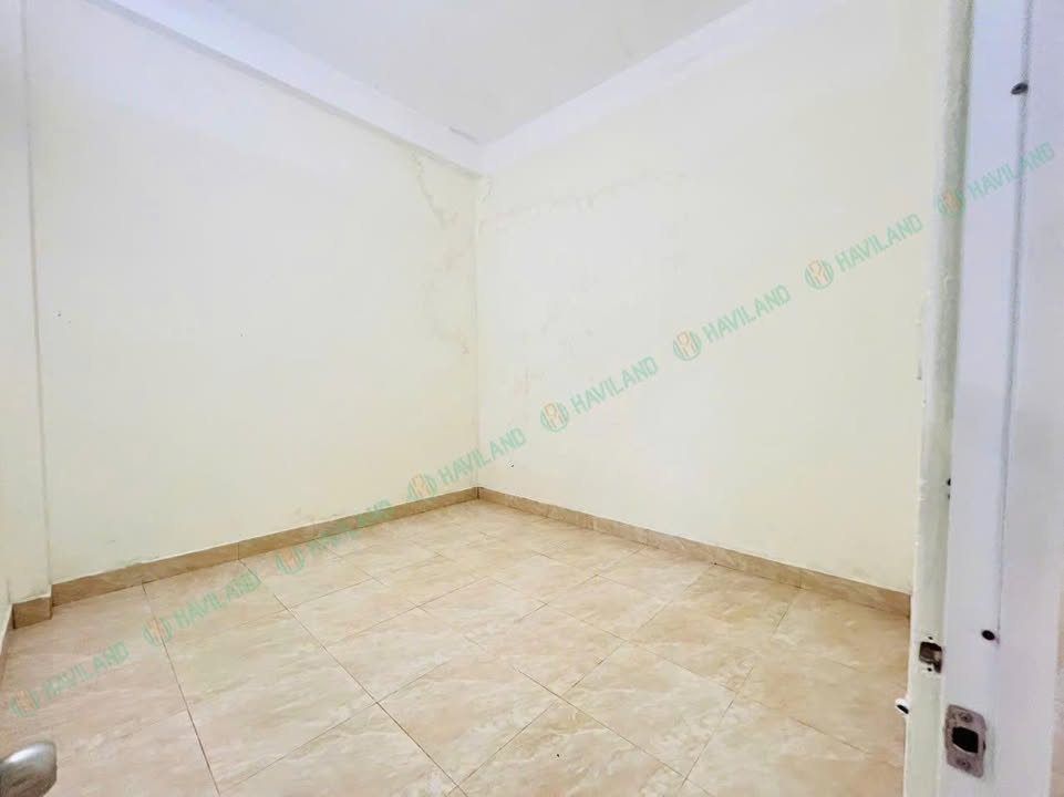 Nhà nguyên căn mặt tiền Vũ Hữu, Hải Châu, Đà Nẵng 220m² - Không gian lý tưởng cho kinh doanh!