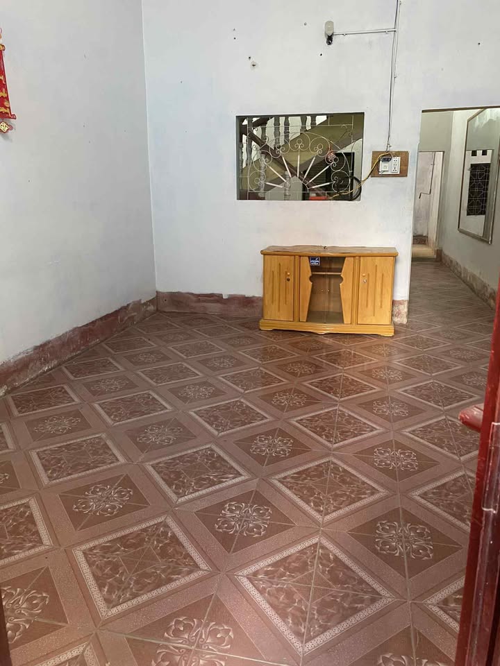 Nhà cho thuê đường Phạm Bành, phường Ba Đình, 60m² - Gần sân vận động!