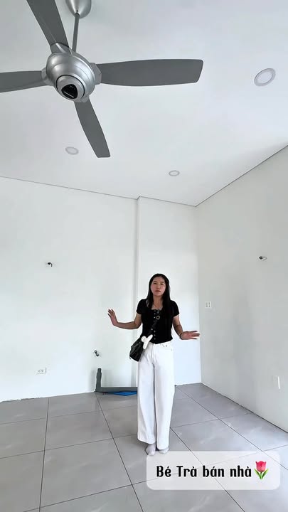 Nhà phố Linh Chiểu, Thủ Đức 127m² giá 13.2 tỷ - Nhà góc 2 mặt tiền, thiết kế hiện đại!