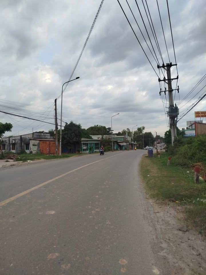 Đất nền Khánh Bình, TP Tân Uyên 215m² giá 3 tỷ - Cơ hội đầu tư tuyệt vời!