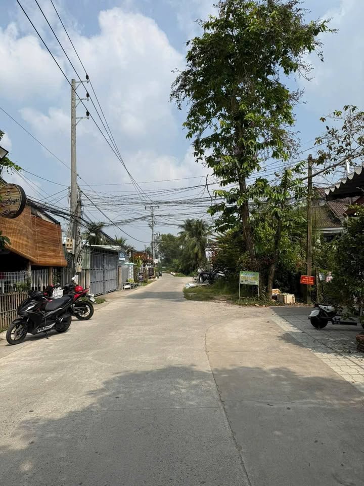 Đất nền biệt thự Phú Tân Bến Tre 300m² giá 690 triệu - Cơ hội đầu tư lý tưởng!