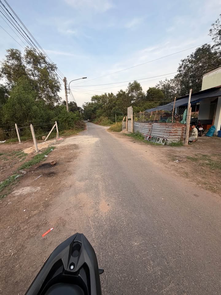 Đất thổ cư Phú An Bến Cát 185m² giá 1.45 tỷ - Đường thông, dân cư đông đúc!