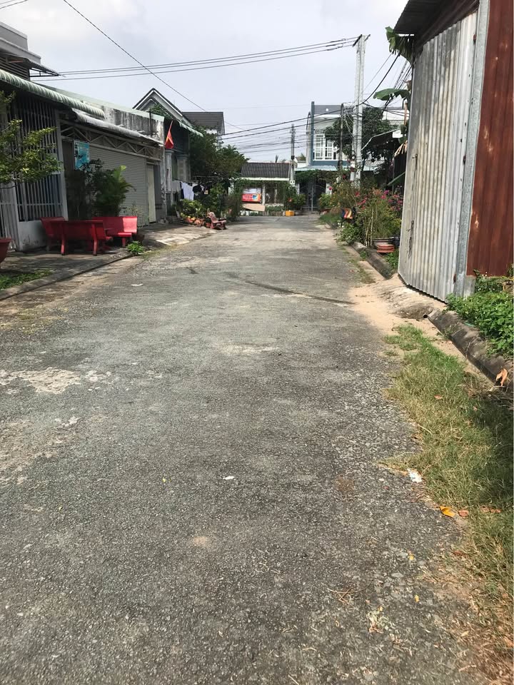 Đất thổ cư Vĩnh Long 100m² giá 1.6 tỷ - Vị trí gần khu hành chính