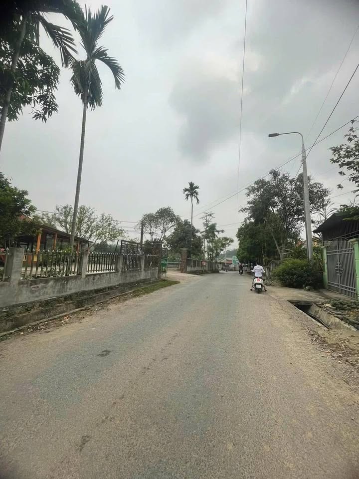 Đất thổ cư Phương Thiện 105m² giá 500 triệu - Mặt đường ô tô tránh nhau!