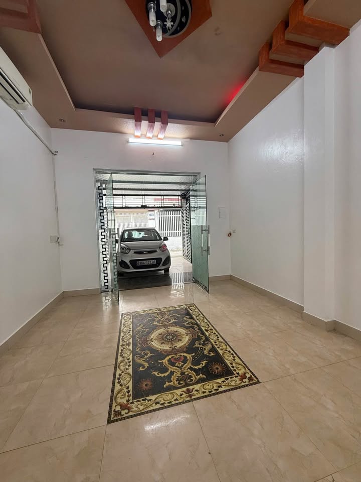 Nhà cấp 4 phường Đông Vệ, 89.5m², giá chỉ 2 tỷ - Sổ hồng trao tay!