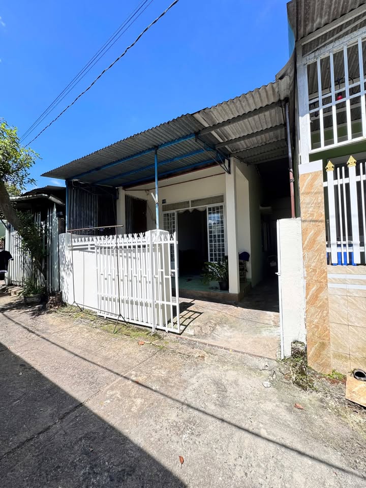 Nhà riêng hẻm ô tô Phường 2 Bảo Lộc 92m² giá 1.9 tỷ - An ninh yên tĩnh