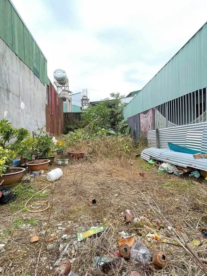 Nhà Hẻm 135 Trần Quốc Toản, B'Lao 108m² giá 1.6 tỷ - Ngay trường học, an ninh tốt!