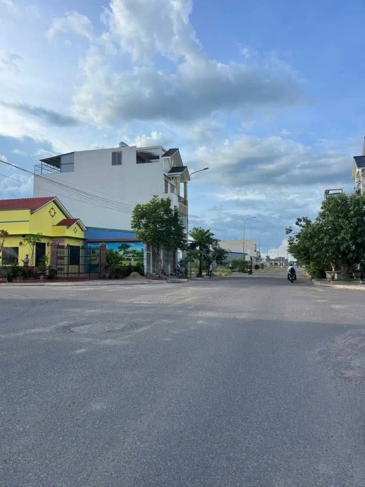 Đất nền Nhơn Phú, Quy Nhơn 87m² giá 2.99 tỷ - Sổ đỏ trao tay ngay!