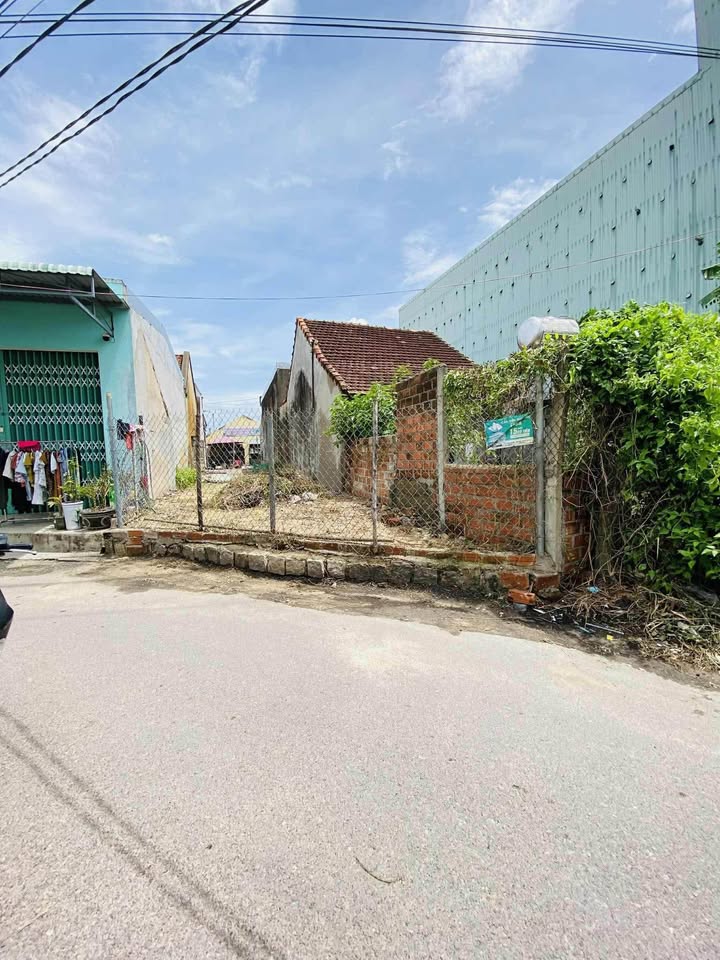 Đất 2 mặt tiền tại Phước Thuận, Tuy Phước - Giá chỉ 1 tỷ VND!