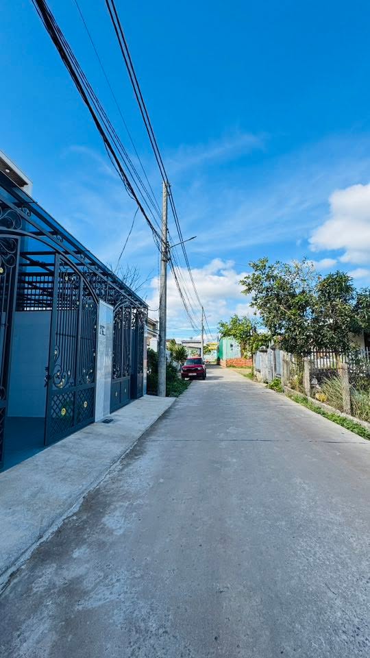 Nhà 1 mê hẻm chính Lý Thái Tổ, P. Thống Nhất 100m² giá 2.39 tỷ - Tiện nghi đầy đủ, sẵn sàng vào ở!