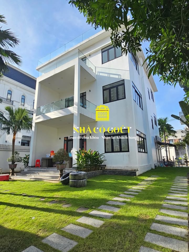 Biệt thự Compound Thảo Điền 450m² - Đầy đủ tiện nghi, phù hợp ở gia đình hoặc cho thuê ngắn hạn