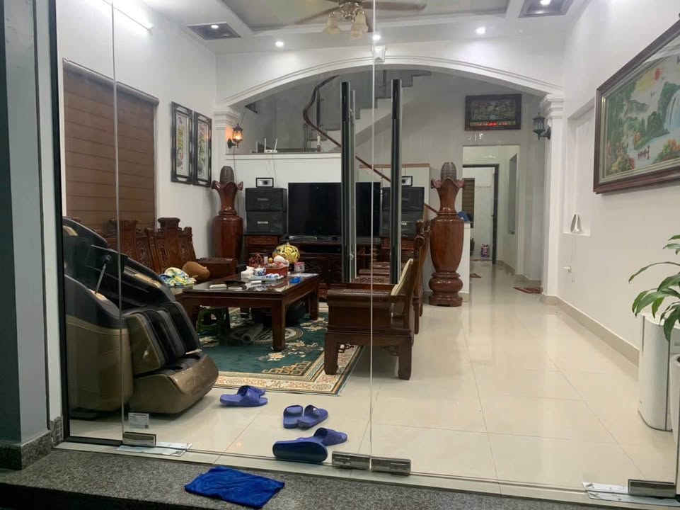 Nhà 2,5 tầng chính chủ tại trung tâm An Dương 123m² giá 3.95 tỷ - Sẵn sàng công chứng!